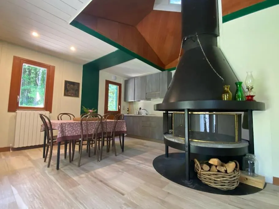 Holiday home Il Guscio, Cozy Cabin In Natural Park Villa Capiago Intimiano